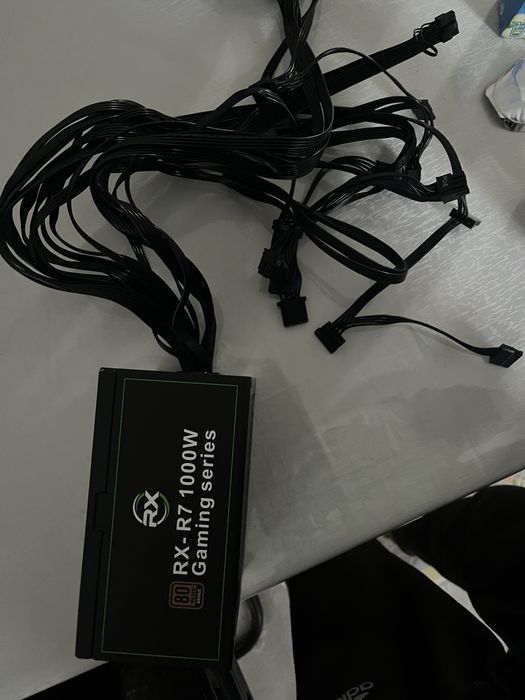 Блок питания для компьютера 1000 ватт