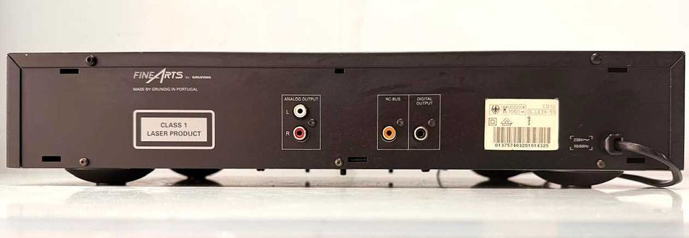 Grundig Fine Arts CD 12 am linie audio deck si Amplificator