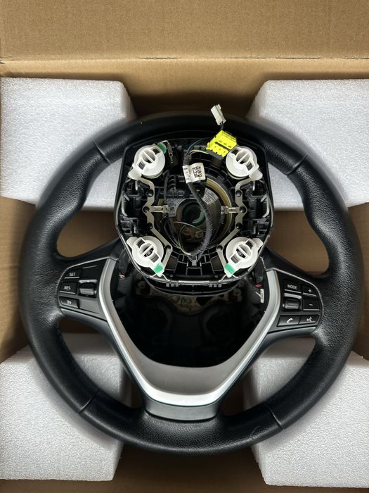 Volan Bmw OEM Seria 1 2 3 4 Piele Naturala Impecabil Complet cu Airbag
