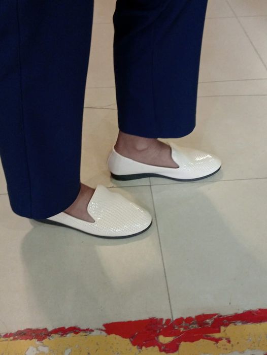 Обувь женская слиперы