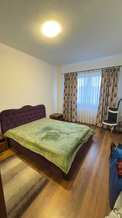 apartament de inchiriat