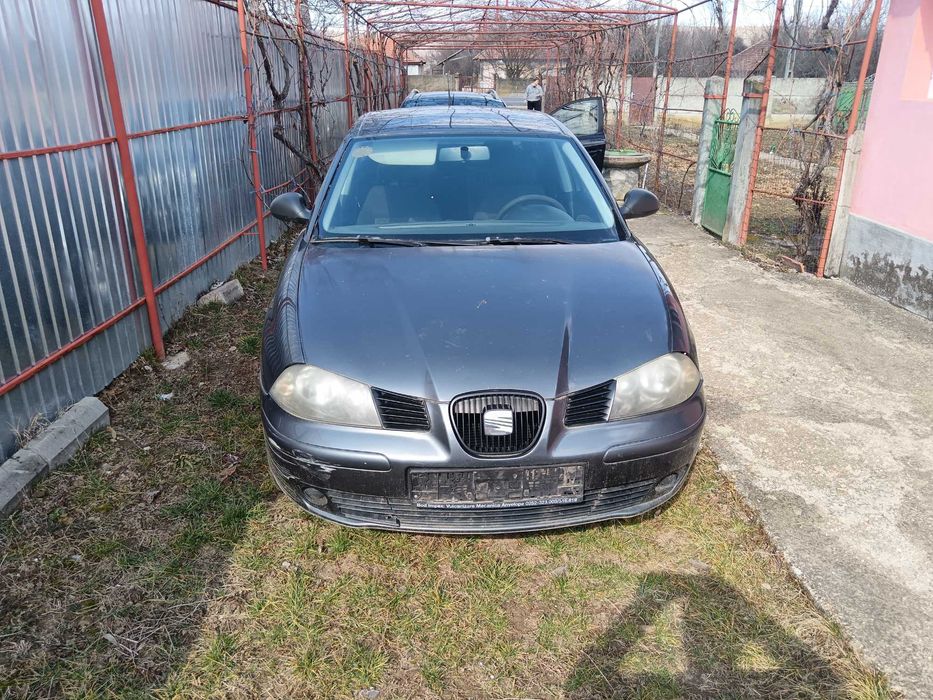 Vînd piese auto Seat