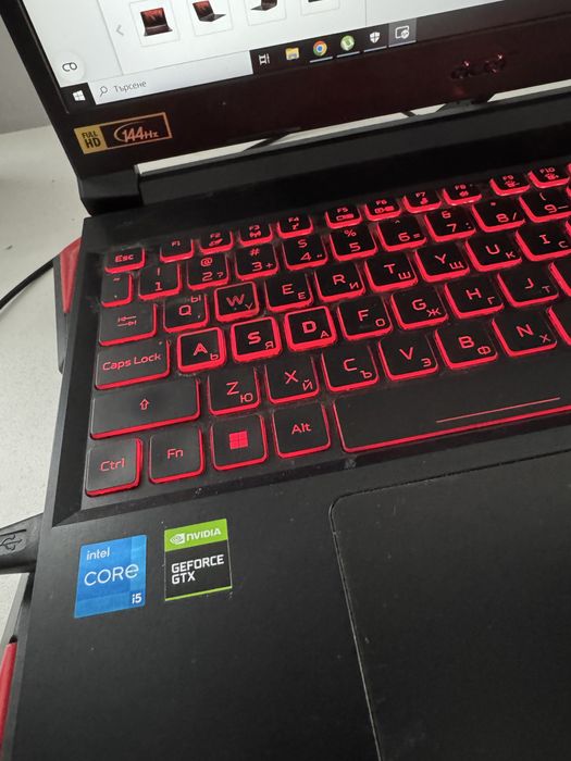 Acer nitro 5 геймърски лаптоп