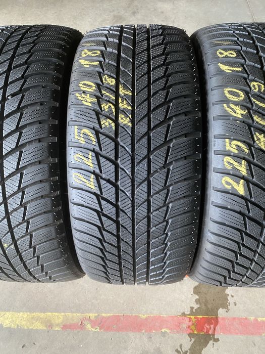 Anvelope iarna 225/40/18 Bridgestone Blizzak LM001 RFT 225 40 18 R18