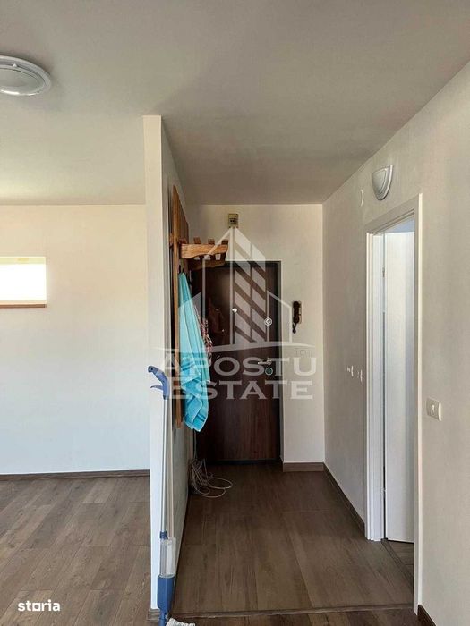 Apartament de vanzare cu o camera, etaj 2, zona Girocului