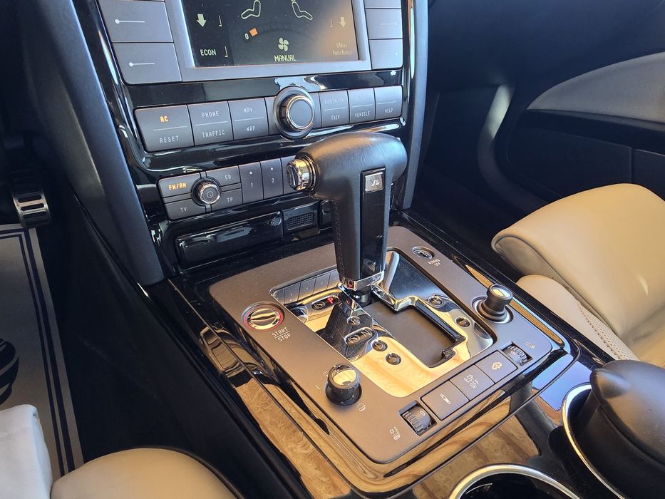 VW Phaeton 3.0TDi-v6/Individual/Лизинг