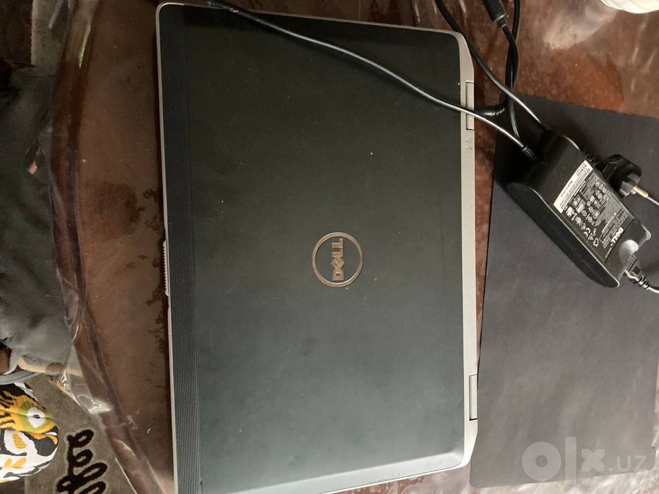 Ноутбук DELL  в хорошем состоянии