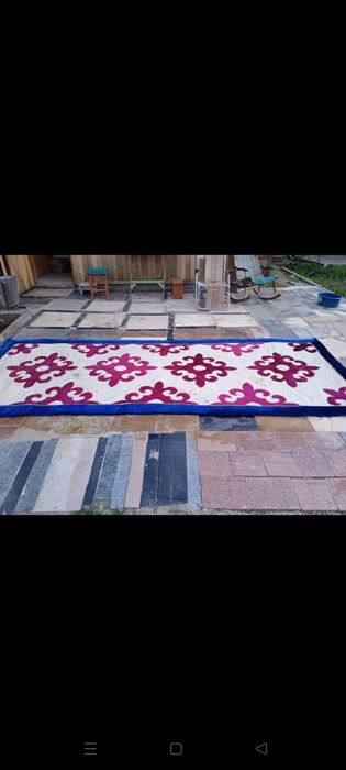 Текемет ручной работы