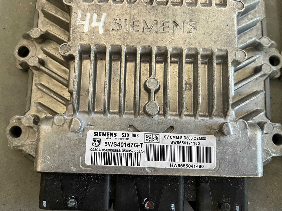 Компютър двигател ECU SIEMENS SID 803 Peugeot 307 407 2.0HDI 136к.с гр ...
