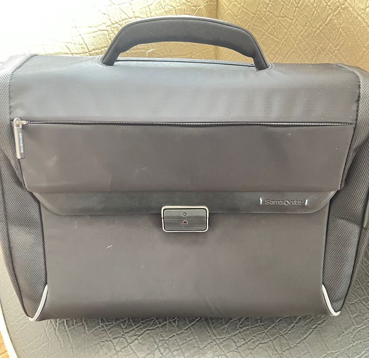 Samsonite Business чанта за лаптоп със заключалка
