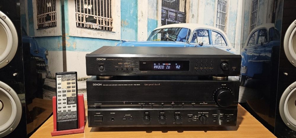 Muzica la amplificator statie Denon PMA 880 R