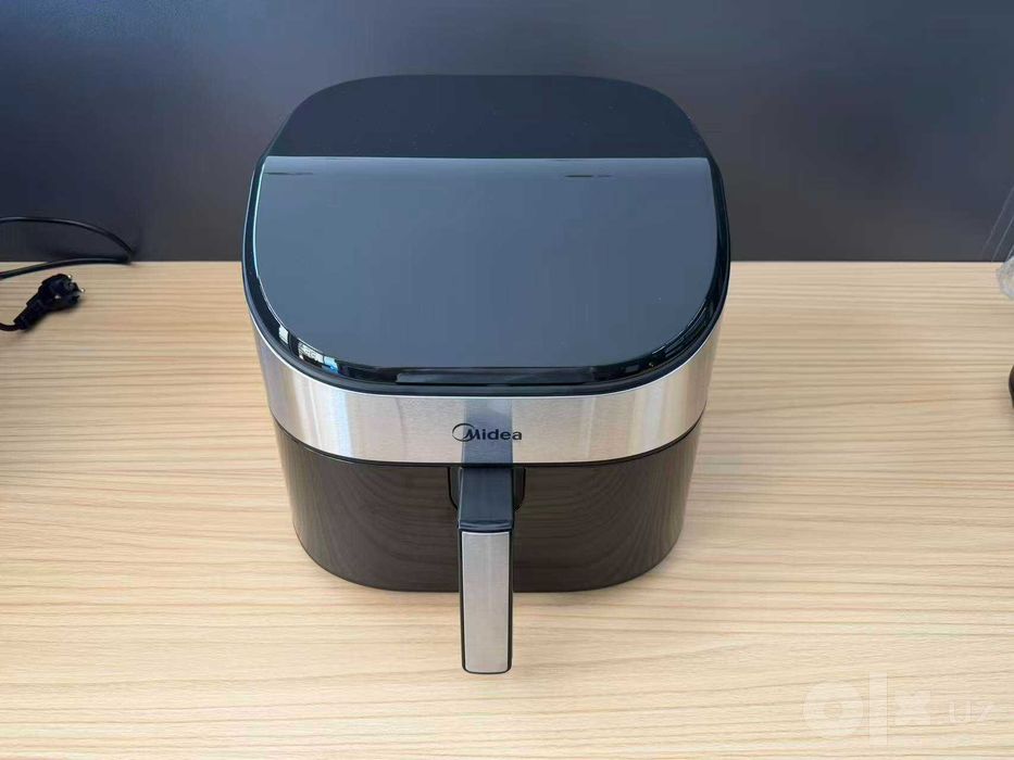 Аэрогриль Midea MF-CY55WK2. Бесплатная доставка*