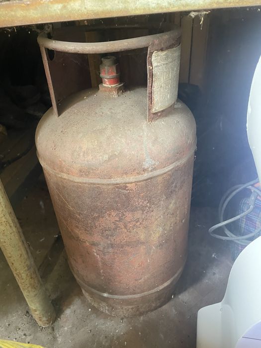 Продам газвый баллон