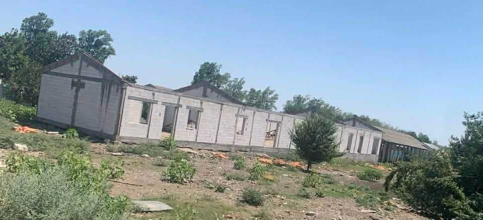 Vând hală producție 300 mp + teren 7650 mp | Tulcea–Agighiol km 8