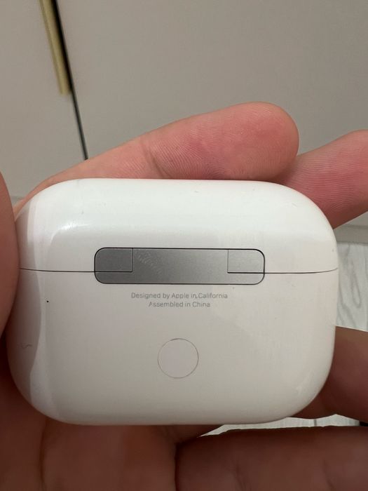 Продам оригинальные AIR PODS PRO 2