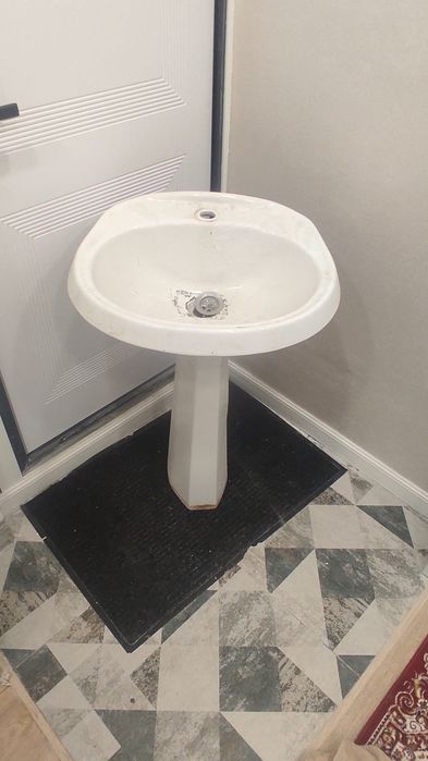 Раковина белая форма тюльпан