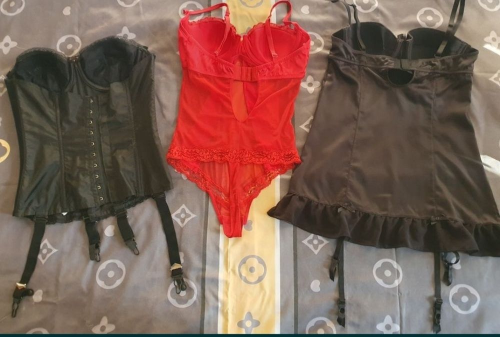 Корсеты и пеньюарчик