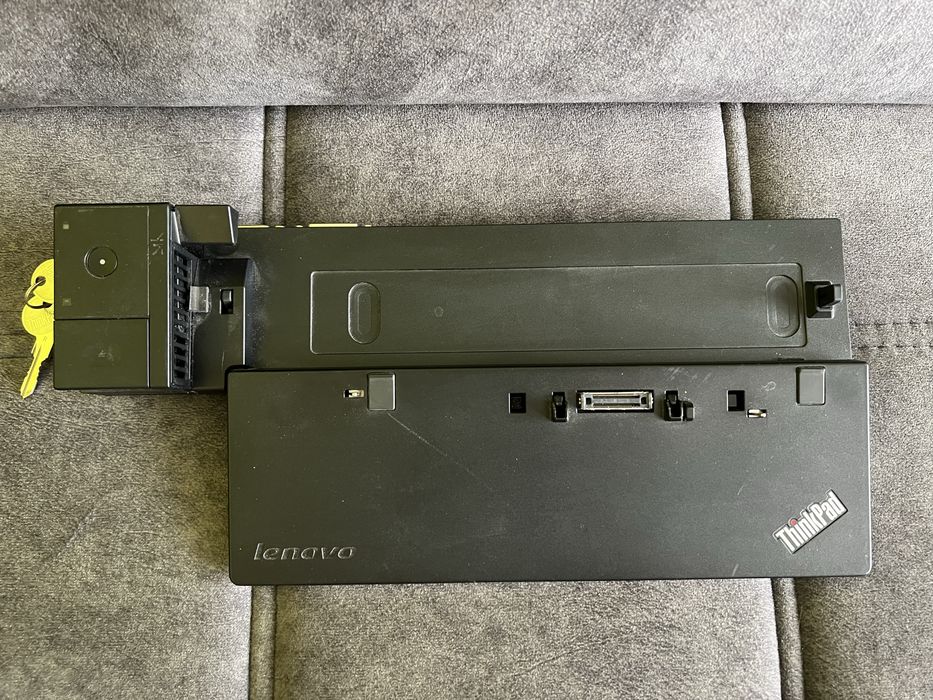 Лаптоп Lenovo ThinkPad X250 + докинг станция Ultra Dock HDMI