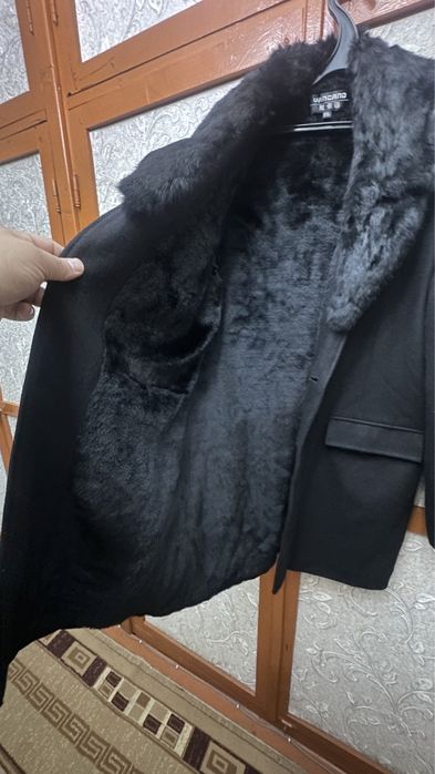 Продам мужское пальто