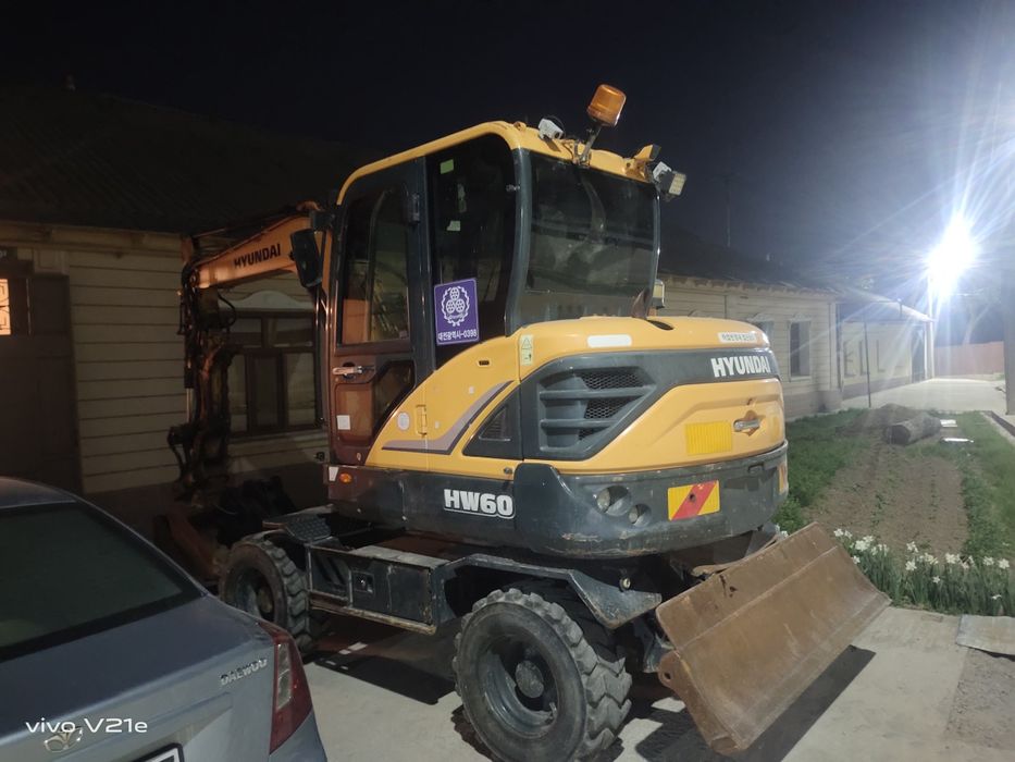 Услуга малютка экскаватор