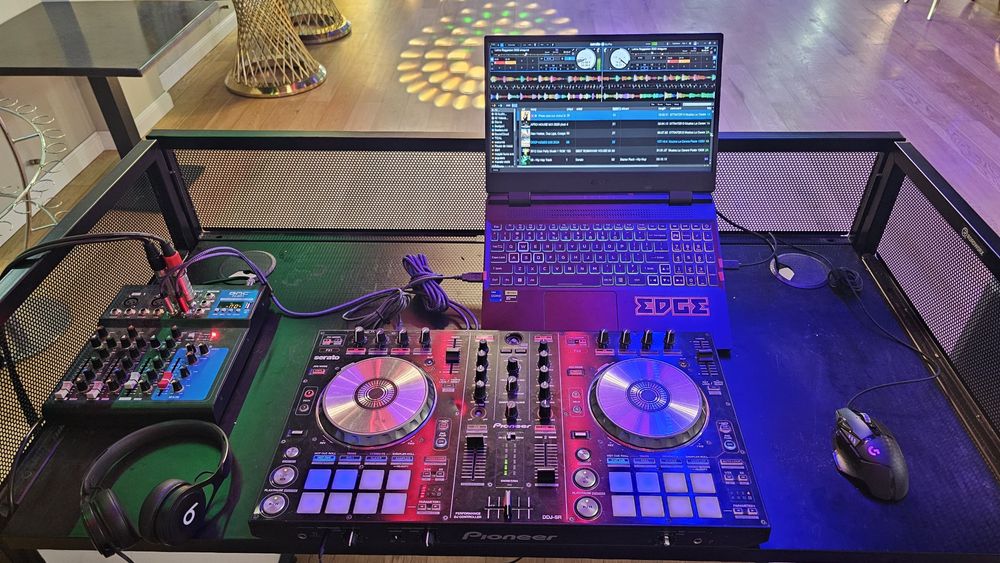 Dedicații Fara Numar Dj Eveniment Majorat Sonorizare Fotograf