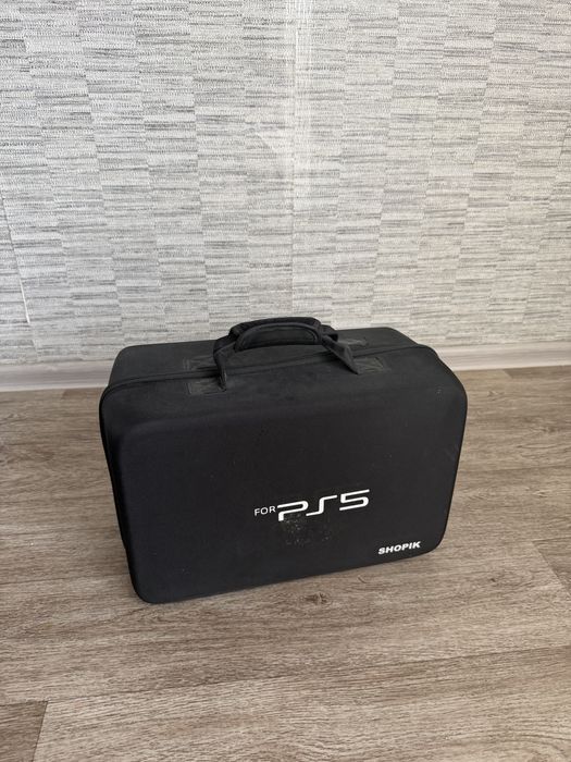 PS 5 +2 джостика в идеялном