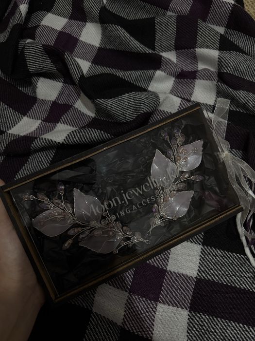 Продается свадебное украшение. Диадема