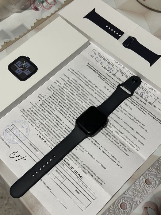 Apple Watch SE 2025