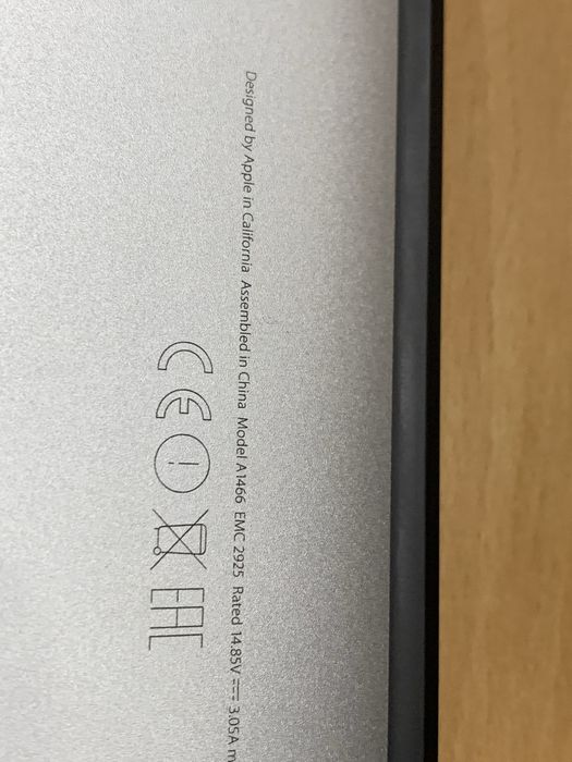 MacBook Air 13,5"A1466 EMC 2925