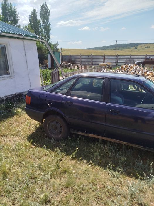 Продам автомобиль Ауди б3
