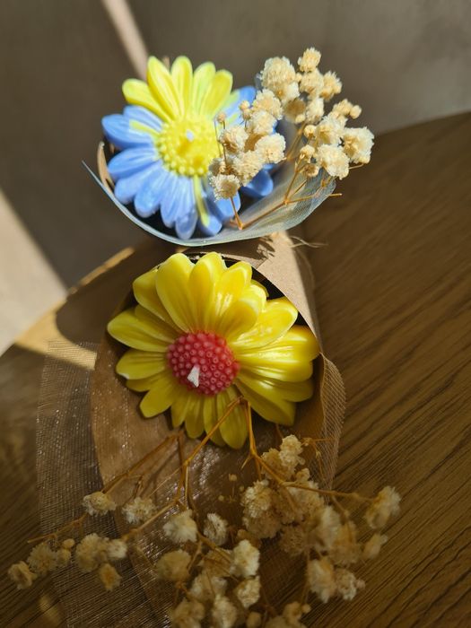 Букет от соеви свещи