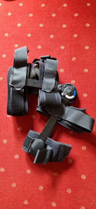 Orteza mobila genunchi