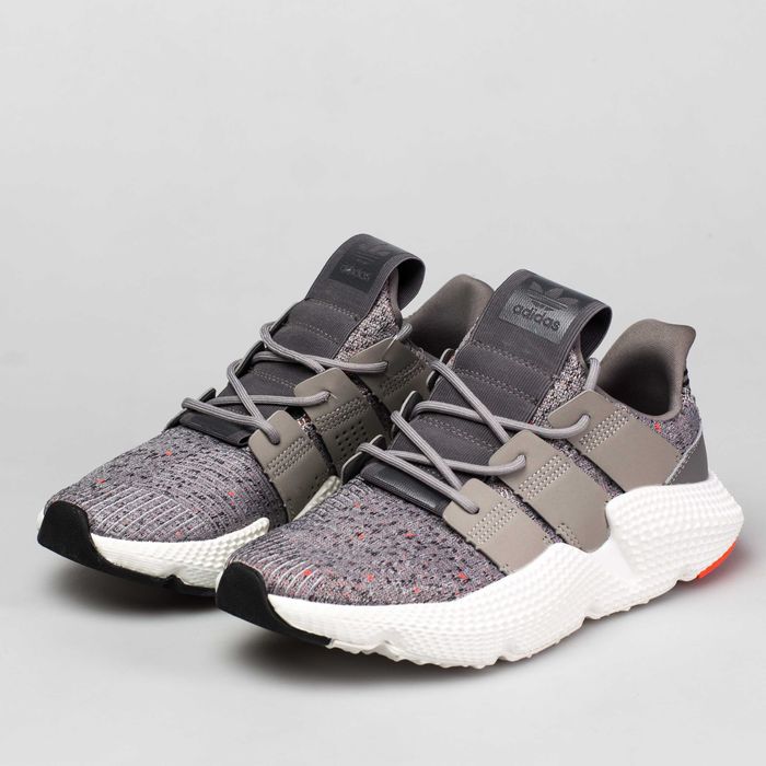 Мужские кроссовки