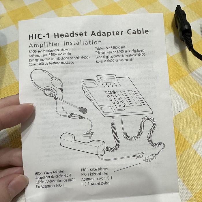 Продам гарнитуру Plantronics