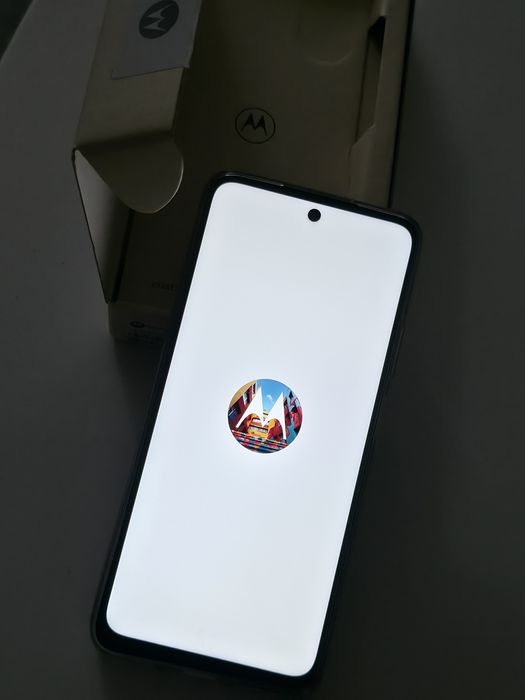 Motorola g35 с гаранция