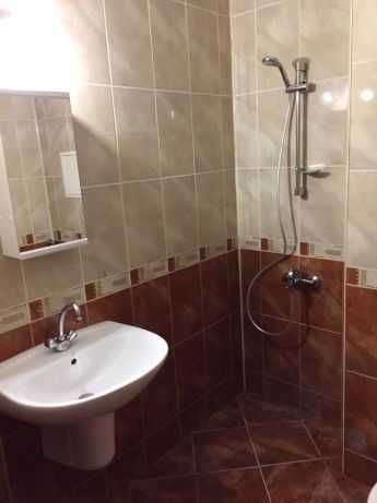 Дава се под наем Двустаен апартамент в Бургас, Зорница - 60 кв.м за 220 € - Снимка #1