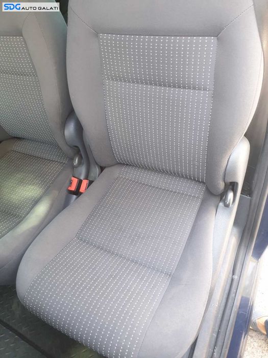 Scaun Stanga Spate Randul 2 3 Pasager Volkswagen Sharan 1996 - 2010 [C0502]