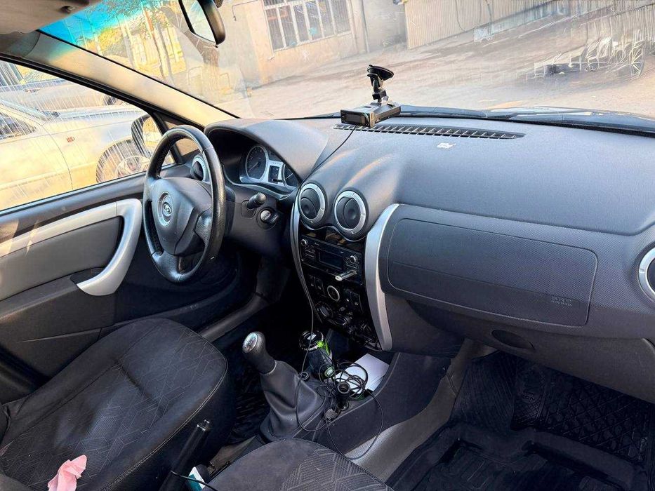 Lada Largus 2020 — 5