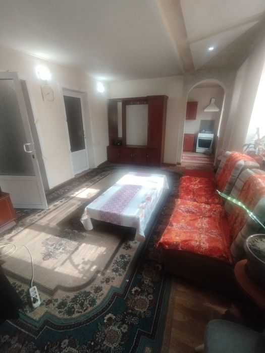 Srochna Dombirabodda 2xona 4 xona qilingan