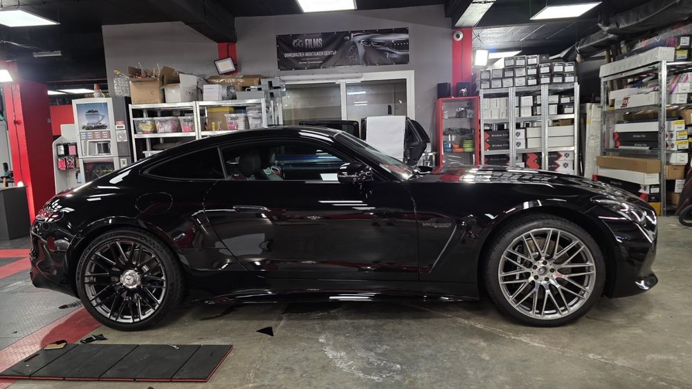 ЕКСКЛУЗИВНО:  Комплект Оригинална Джанта  и Зимни Гуми Mercedes-AMG GT