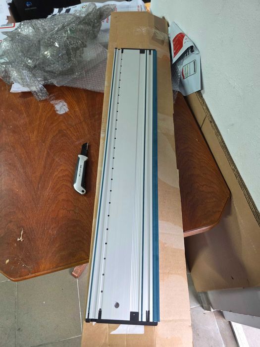 Sina de ghidare pentru freza de lemn Bosch FSN 800-32