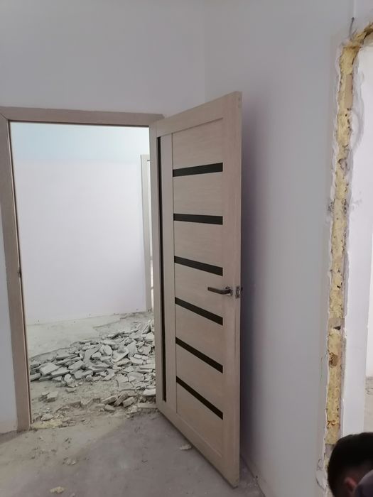 Двери продаются бу