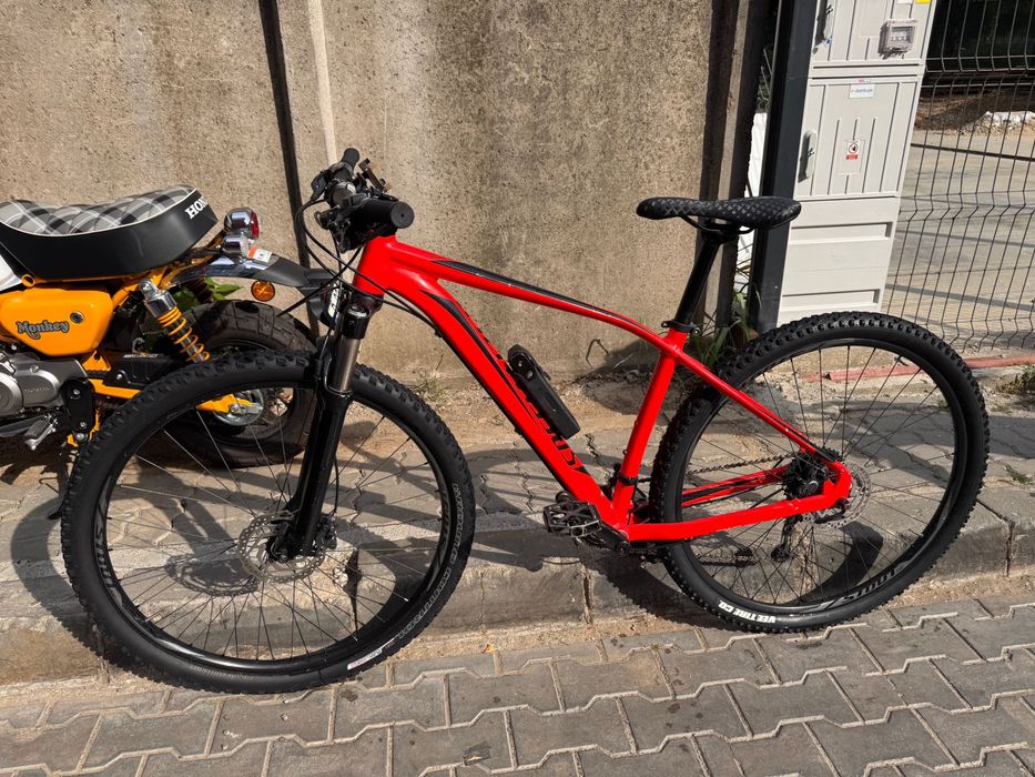Bicicletă MTB Specialized Rockhopper Comp 29
