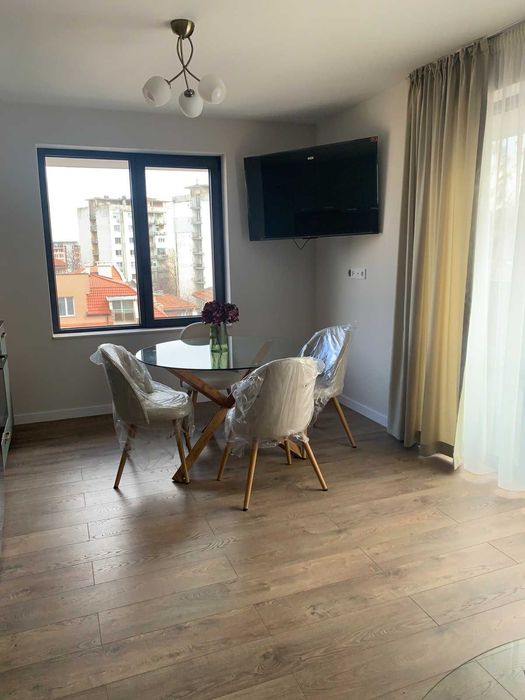 Обзаведен двустаен апартамент в Центъра,гр.Хасково