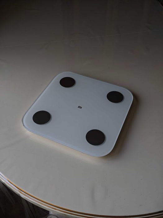 Умные весы Xiaomi Mi SMART Scale 2