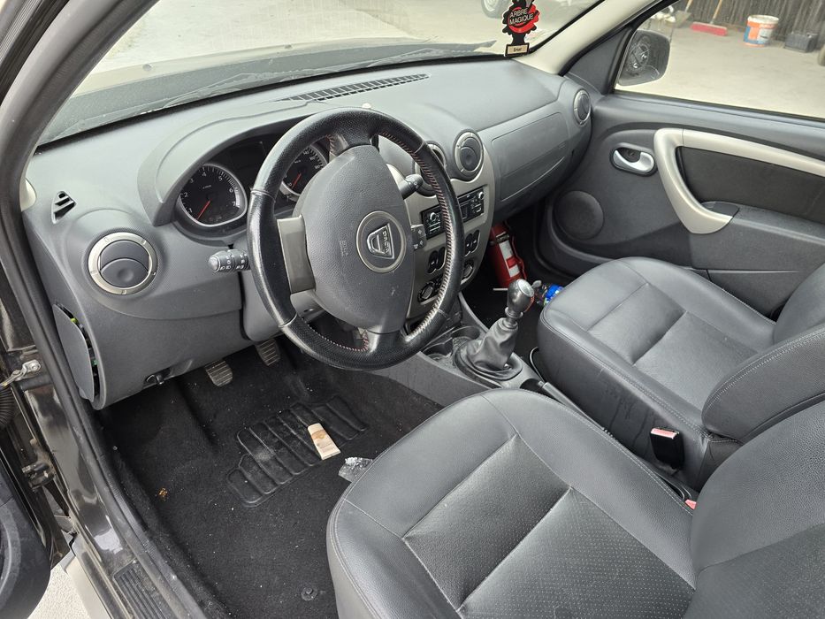 Dezmembrez Dacia Duster 2013 1.5 dci 4x2 euro 5 110 cp