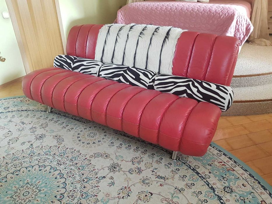 Продаём качественные кожаные диваны!
