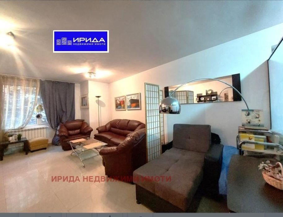 Просторен тристаен обзаведен апартамент в Бели Брези