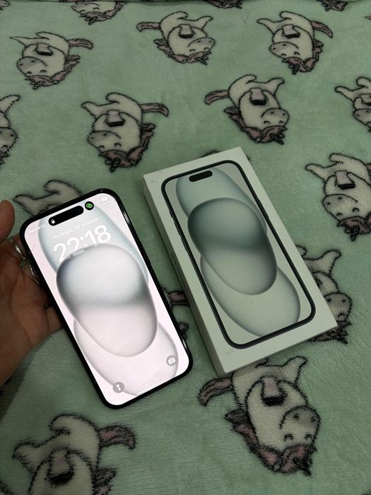 Срочно продам Айфон 15