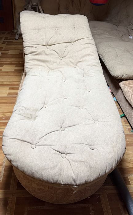 Продам диван большой